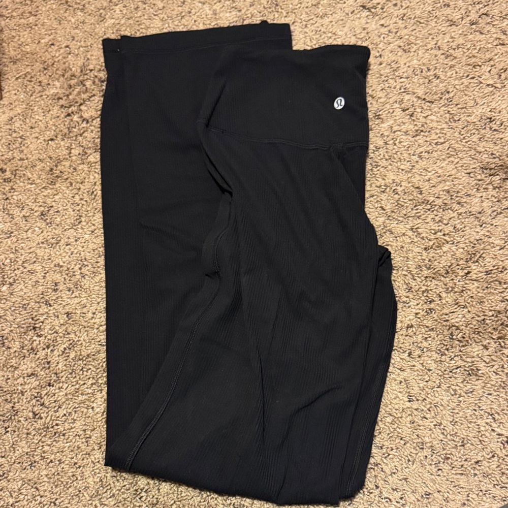 Lululemon Black ribbed pant